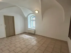 Pronájem bytu 2+1, Hostinné, Dolní brána, 70 m2