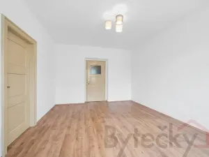 Pronájem bytu 2+kk, Praha - Libeň, U svobodárny, 69 m2