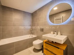 Pronájem bytu 2+kk, Hradec Králové, Průběžná, 58 m2