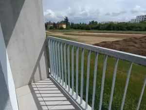 Pronájem bytu 1+kk, Praha - Uhříněves, Douchova, 30 m2