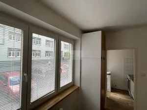 Prodej bytu 1+1, Praha - Libeň, Drahobejlova, 27 m2