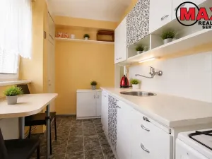 Pronájem bytu 1+1, Praha - Vršovice, K louži, 35 m2