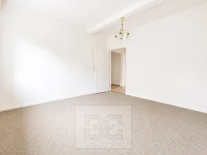 Pronájem bytu 2+1, Brno, Janouškova, 55 m2