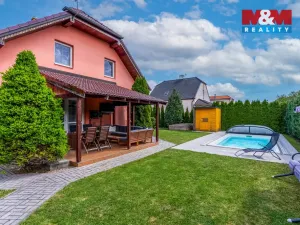 Prodej rodinného domu, Bobnice, Za Školou, 105 m2