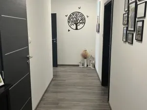 Prodej bytu 3+kk, Bělá pod Bezdězem, Masarykovo náměstí, 95 m2