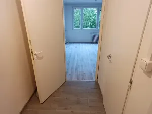 Pronájem bytu 1+kk, Praha - Záběhlice, Mečíková, 25 m2