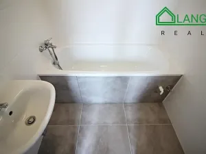 Pronájem bytu 2+1, Brno, Jasanová, 57 m2