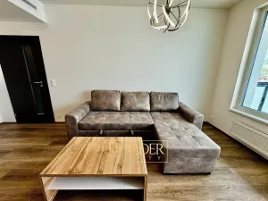 Pronájem bytu 2+kk, Praha - Hloubětín, Sobí, 55 m2