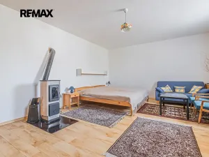 Prodej rodinného domu, Kamýk nad Vltavou, 363 m2