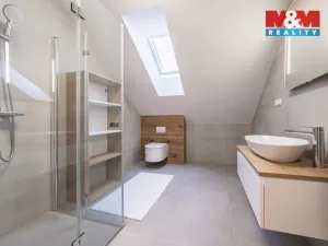 Prodej rodinného domu, Kamenice nad Lipou, Dobšova, 210 m2
