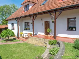 Prodej rodinného domu, Osek, 192 m2