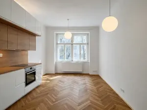 Pronájem bytu 3+kk, Praha - Vršovice, 28. pluku, 70 m2