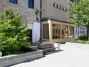 Pronájem restaurace, Hradec Králové, Pospíšilova, 159 m2