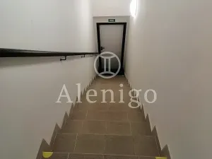 Pronájem kanceláře, Praha - Háje, Matúškova, 110 m2