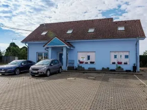 Prodej obchodního prostoru, Milčice, 5167 m2