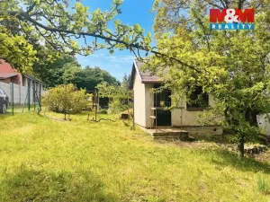 Prodej zahrady, Chvaletice, 351 m2