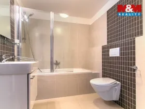 Pronájem bytu 2+kk, Plzeň - Černice, Střední cesta, 59 m2