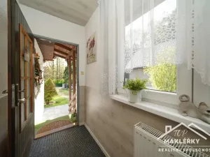 Prodej rodinného domu, Černíny, 144 m2