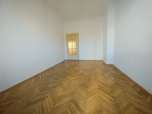 Pronájem kanceláře, Praha - Vinohrady, Ondříčkova, 101 m2