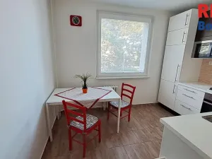 Pronájem bytu 1+1, Jičín, Přátelství, 32 m2