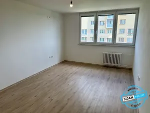 Pronájem bytu 3+1, Opava, Edvarda Beneše, 72 m2