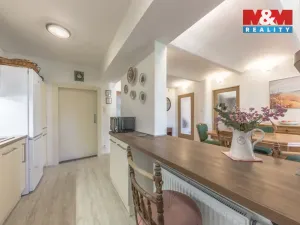 Prodej bytu 4+1, Jablonec nad Nisou, V Luzích, 91 m2