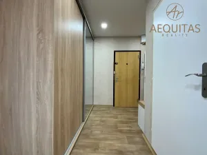 Pronájem bytu 3+1, Liberec, Nezvalova, 70 m2