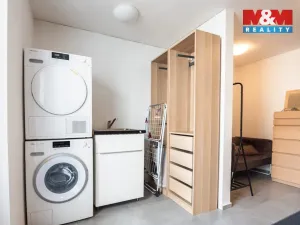 Pronájem bytu 5+kk, Hradec Králové, Velké náměstí, 112 m2