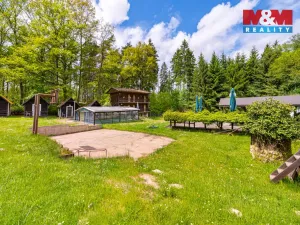 Prodej komerční nemovitosti, Nová Role - Mezirolí, 795 m2