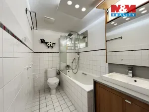 Pronájem bytu 2+kk, Praha - Libeň, Novákových, 48 m2