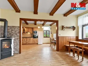 Prodej chalupy, Albrechtice v Jizerských horách, 215 m2