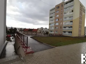 Prodej garážového stání, Praha - Modřany, K otočce, 801 m2