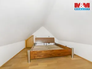 Prodej rodinného domu, Cheznovice, 227 m2