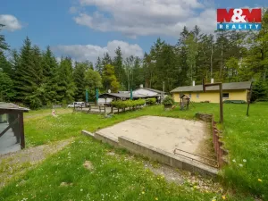 Prodej komerční nemovitosti, Nová Role - Mezirolí, 795 m2