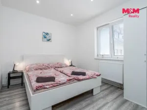 Prodej činžovního domu, Mařenice, 1190 m2