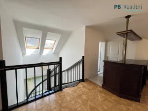 Prodej rodinného domu, Roztoky, 522 m2