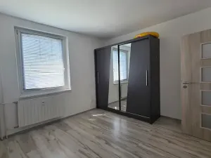 Prodej bytu 3+1, Brno, Mikulčická, 74 m2