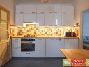 Prodej bytu 2+kk, Praha, U Uranie, 40 m2