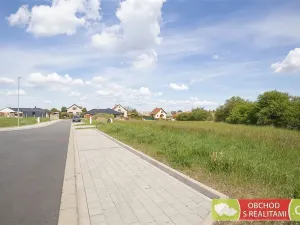 Prodej pozemku, Stolany, 1366 m2