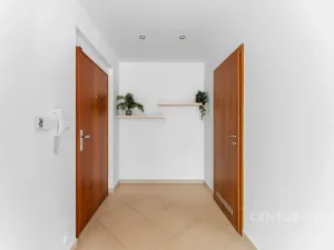 Prodej bytu 1+kk, Praha - Stodůlky, Na Výrovně, 39 m2