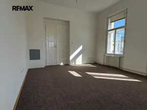Pronájem kanceláře, Kladno, Kleinerova, 21 m2
