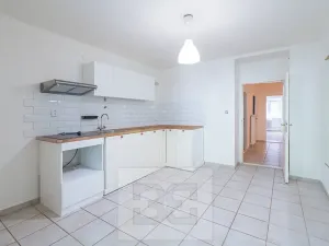Pronájem bytu 2+1, Praha - Žižkov, Jeseniova, 75 m2