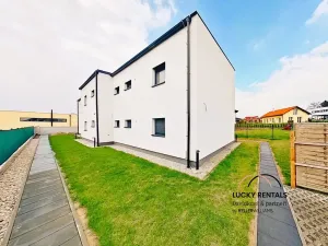 Pronájem bytu 1+kk, Sulice, Dubová, 34 m2