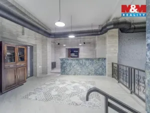 Prodej obchodního prostoru, Karlovy Vary, Foersterova, 952 m2