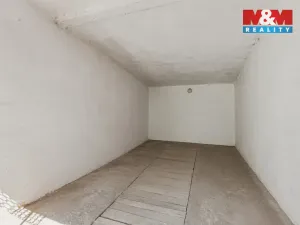Prodej rodinného domu, Chlumčany - Vlčí, 176 m2