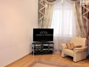 Prodej bytu 2+1, Karlovy Vary, Koptova, 66 m2
