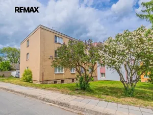 Prodej bytu 3+1, Zlonice, Pippichova, 87 m2