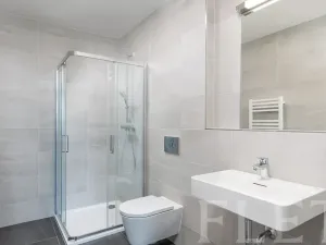 Pronájem rodinného domu, Praha - Jinonice, Nyklíčkova, 217 m2
