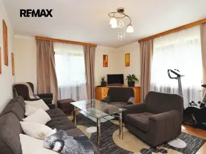 Prodej rodinného domu, Praha - Slivenec, K váze, 260 m2