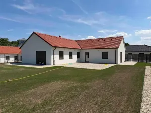 Pronájem rodinného domu, Nový Šaldorf-Sedlešovice, 190 m2